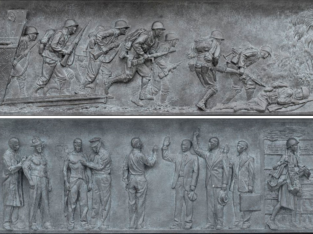 Examples of bas-relief sculpture panels from artist Ray Kaskey at the World War II Memorial, Washington, D.C. (Photograph credit: Carol M. Highsmith's America, Library of Congress, Prints and Photographs Division)