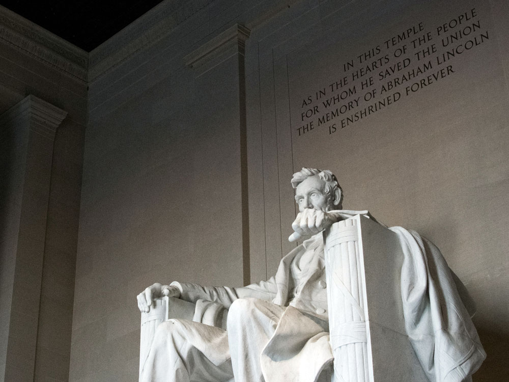 Lincoln Memorial (Photo by Patrick Perkins on Unsplash)