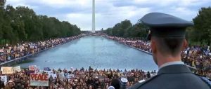 "Forrest Gump is back on the National Mall (Courtesy Paramount Pictures)