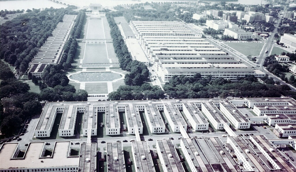 Navy Department buildings within the National Mall in Washington, D.C., during World War II (Courtesy Naval History and Heritage Command)